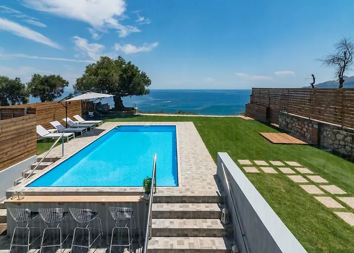 Anna-maria * Akrotiri (Zakynthos)